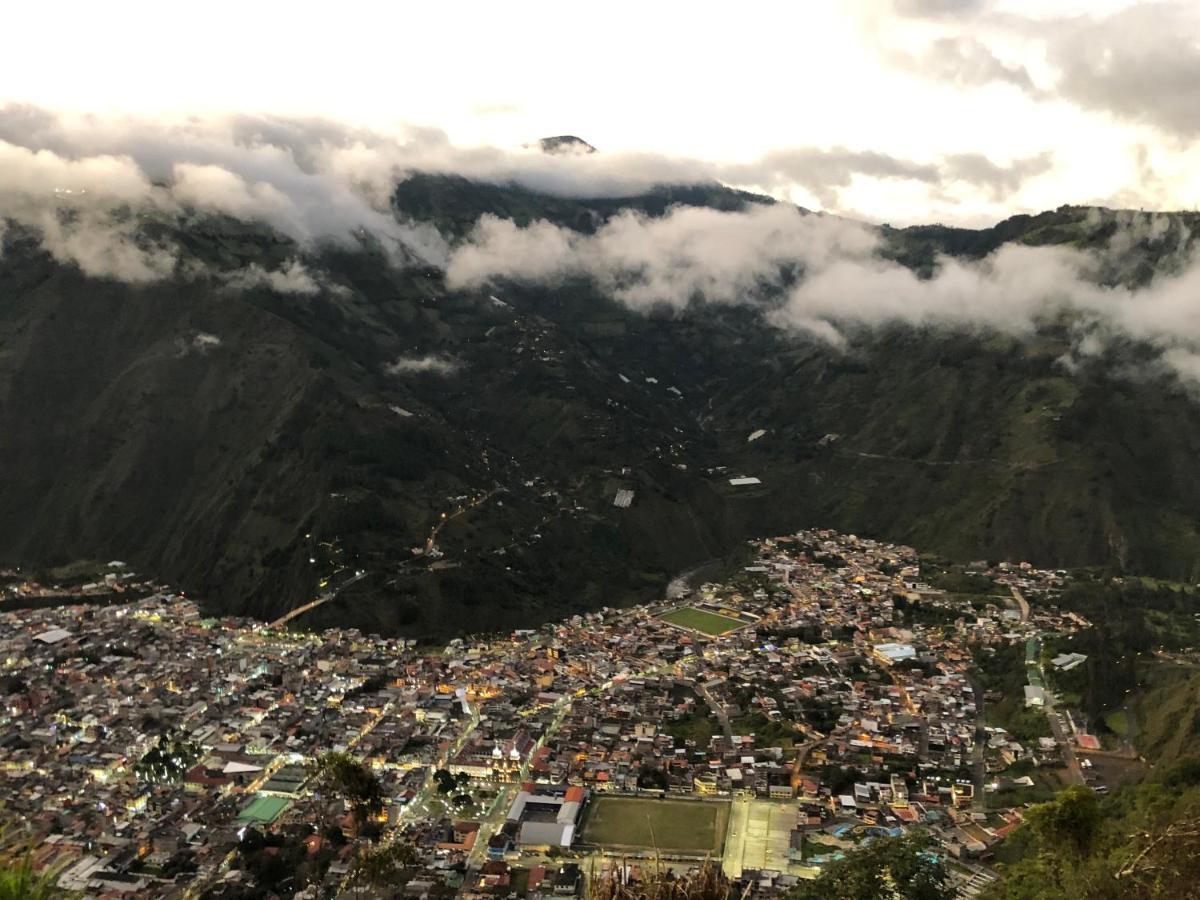 Premium Holiday Cabin - Spectacular Tungurahua Volcano View Banos  Bagian luar foto